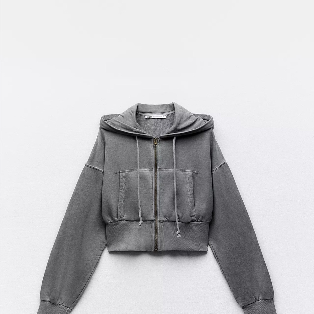 Zara Gray SET